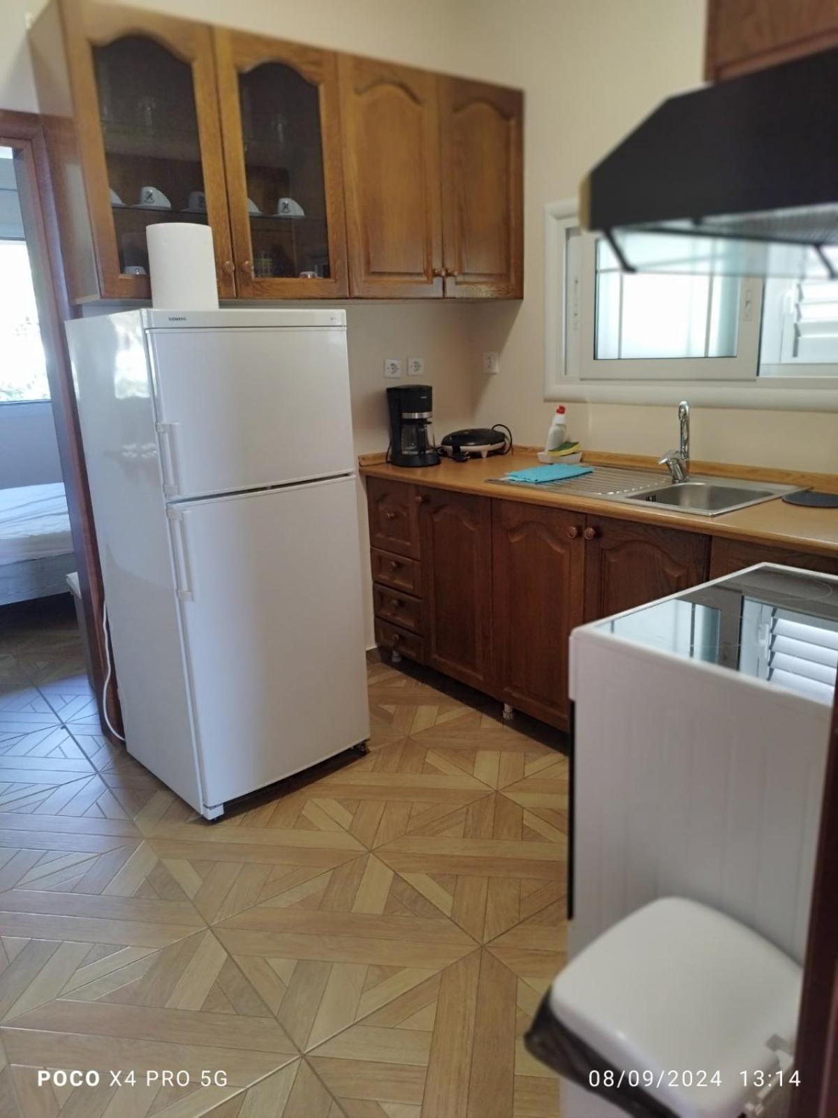Dagos Rooms Dhërmi Екстериор снимка