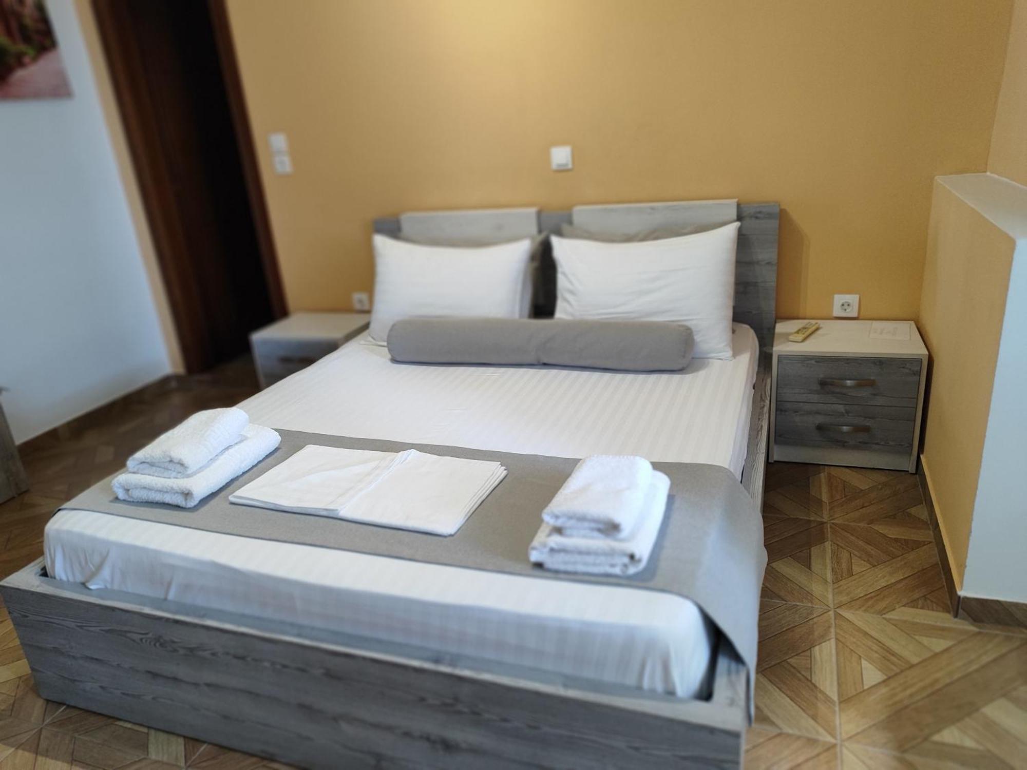 Dagos Rooms Dhërmi Екстериор снимка