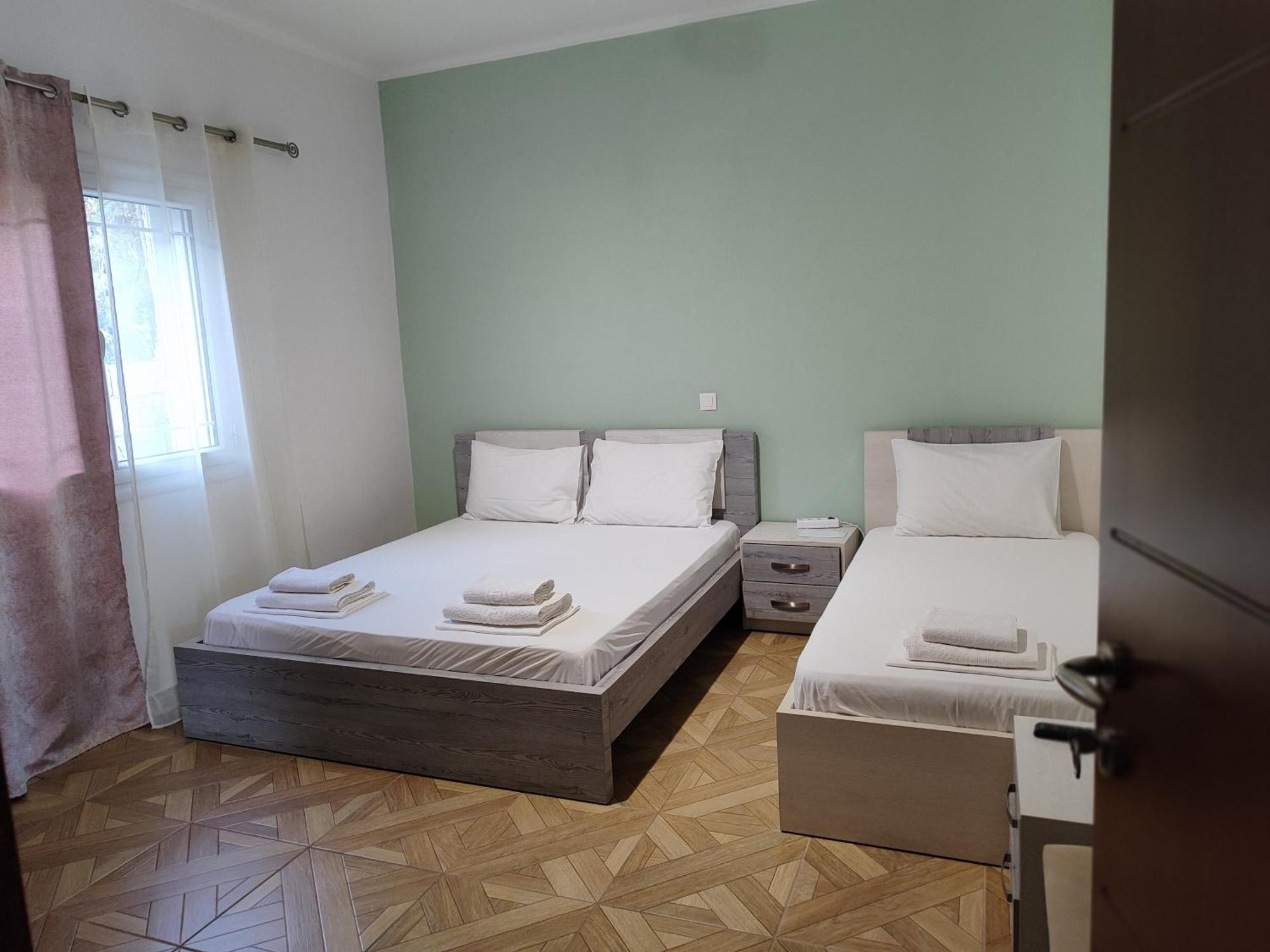 Dagos Rooms Dhërmi Екстериор снимка